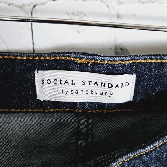 SOCIAL STANDARD by SANCTUARY | high rise skinny stretch jeans - Picture 7 of 12